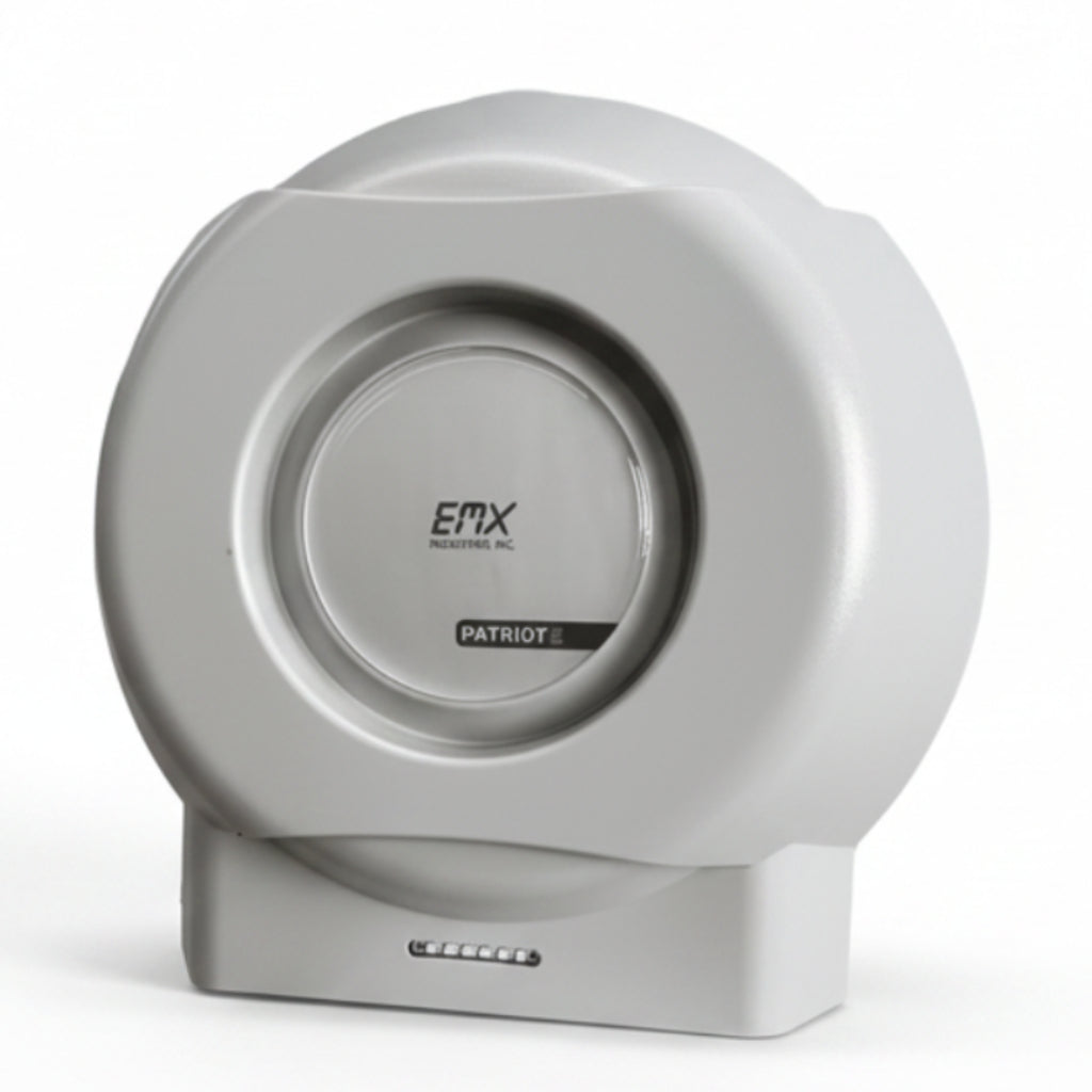 UHF RFID Reader With Circular Polarized Antenna