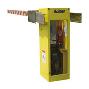 22' Aluminum (Yoke Mount) Barrier Arm (Requires Strongarm 28 Or 36). Center Yoke And 4 Counterweights Included.(5.23)